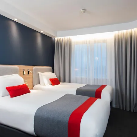 Holiday Inn Express - Exeter - City Centre By Ihg-3