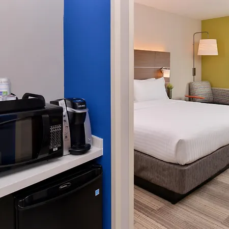 Holiday Inn Express & Suites Alachua - Gainesville Area By Ihg-3