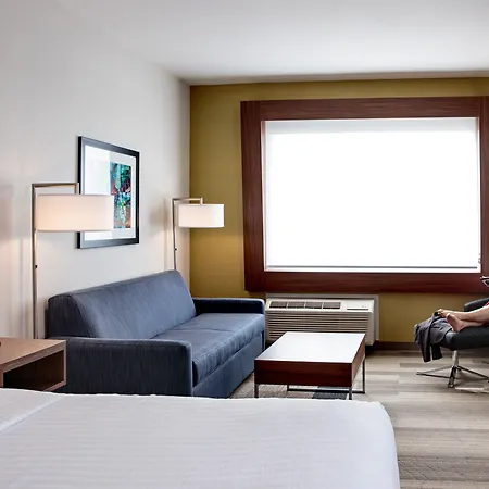Holiday Inn Express & Suites - West Edmonton-Mall Area By Ihg-2