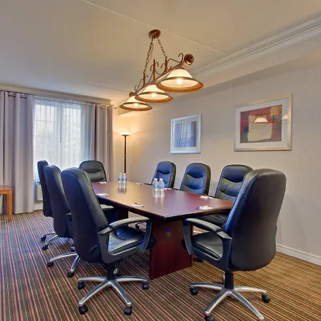 Holiday Inn Express Whitby Oshawa By Ihg-3