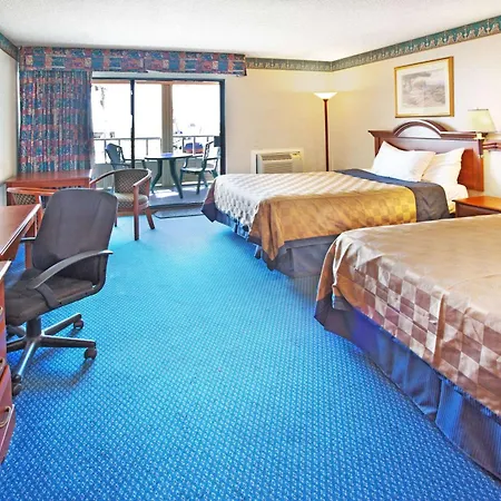 Travelodge By Wyndham Ocean Front-3