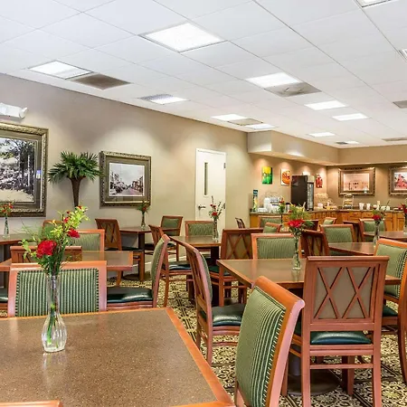 Quality Inn & Suites Georgetown-2