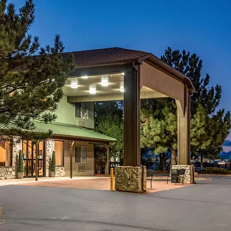 Quality Inn & Suites Pueblo West-3