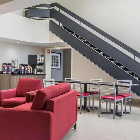 Comfort Inn Kapuskasing-2