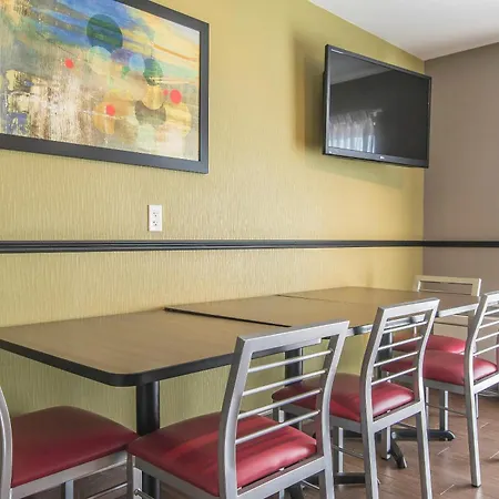 Comfort Inn Kapuskasing-3