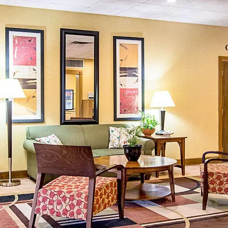 Quality Inn-3