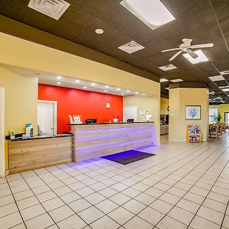 Clarion Pointe Marshall-3