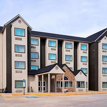 Quality Inn & Suites Robbinsville-2