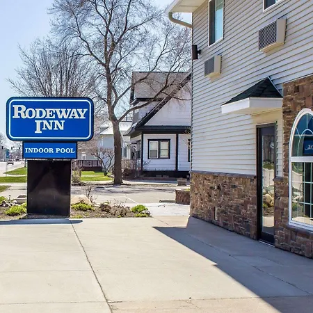 Rodeway Inn & Suites Near Okoboji Lake-2