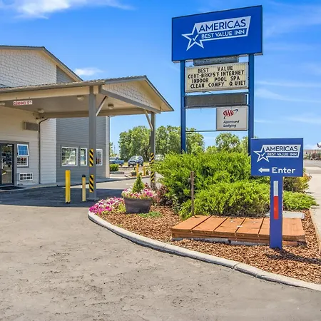 Americas Best Value Inn Burns-2