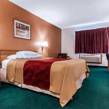 Rodeway Inn Holdrege-3