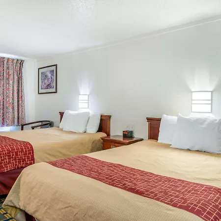 Rodeway Inn Hilliard-3