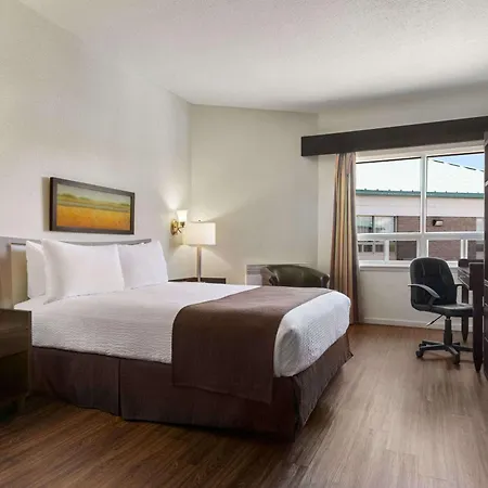 Days Inn By Wyndham Montmagny-2