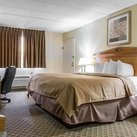 Quality Inn & Suites Fairview - Erie-2