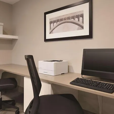 Country Inn & Suites By Radisson, Ft Atkinson, Wi-3