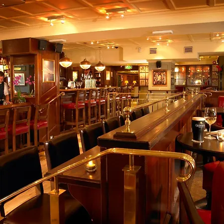 Castlecourt Hotel, Spa & Leisure-2