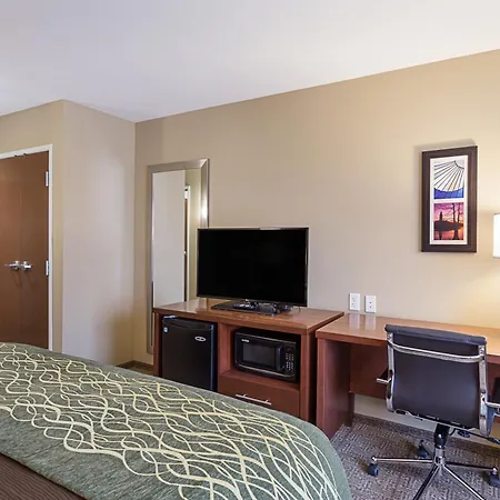 Pennant Hotel & Suites-2