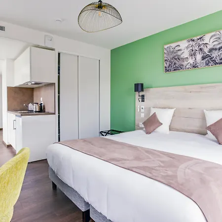 All Suites Appart Hotel - Palaiseau - Massy Tgv-2