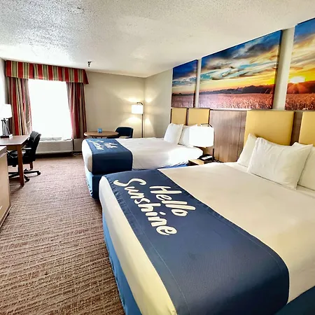 Days Inn By Wyndham Rayne-3