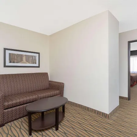 Americinn By Wyndham Rogers-3