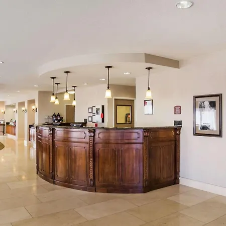 Comfort Suites Fernley-3