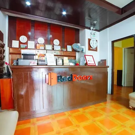 Reddoorz Near Walking Street Angeles City-3