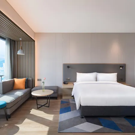 Holiday Inn Express Shenzhen Haiyuan City By Ihg-2