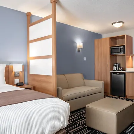 Microtel Inn & Suites By Wyndham Val-D Or-2