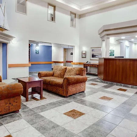 Super 8 By Wyndham Caraquet-2