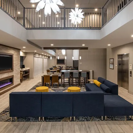 Baymont By Wyndham White Plains - Elmsford-3