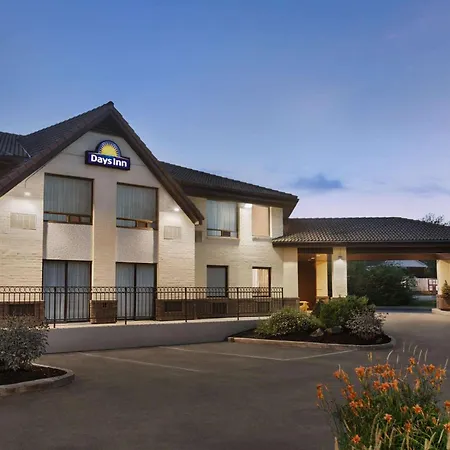 Days Inn By Wyndham Miramichi Nb-3