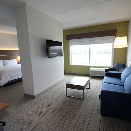 Holiday Inn Express & Suites - Collingwood-2