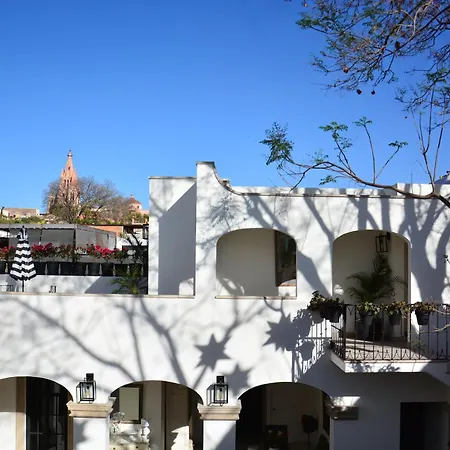 Casa Lani Luxury B&B-3