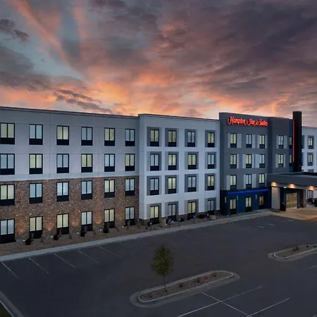 Hampton Inn & Suites Rapid City Rushmore, Sd-3