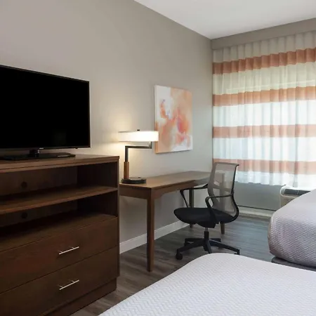 La Quinta By Wyndham Greensboro Airport High Point-2