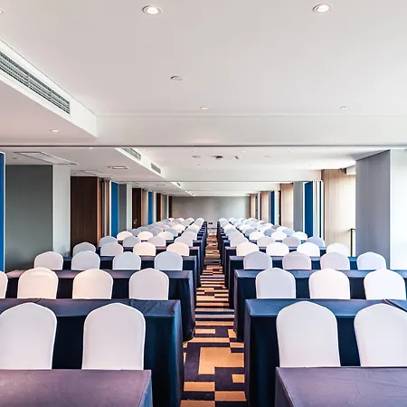 Holiday Inn Express Shanghai Baoyang By Ihg-3