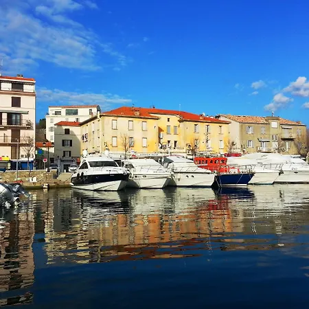 Adonis Saint Florent-2