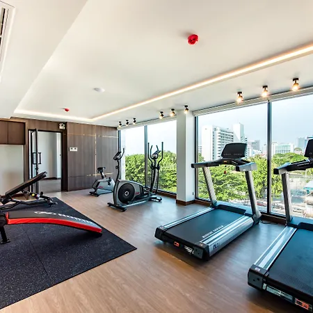 Blackwoods Hotel Pattaya - Sha Extra Plus-3