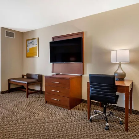 Comfort Suites Broomfield-Boulder-Interlocken-2