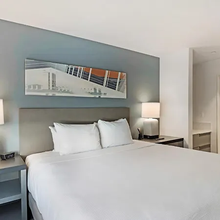 Hyatt House La - University Medical Center-2
