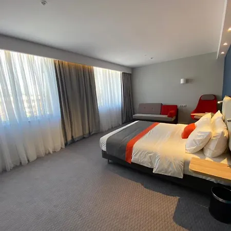 Holiday Inn Express - Almaty By Ihg-3