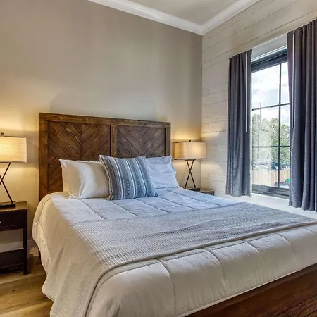 The Historic Central, A New Hotel Collection Property-3