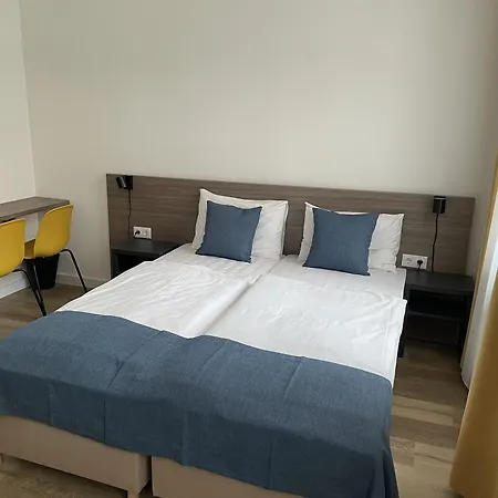 Res City Residence Hotel Budapest-3