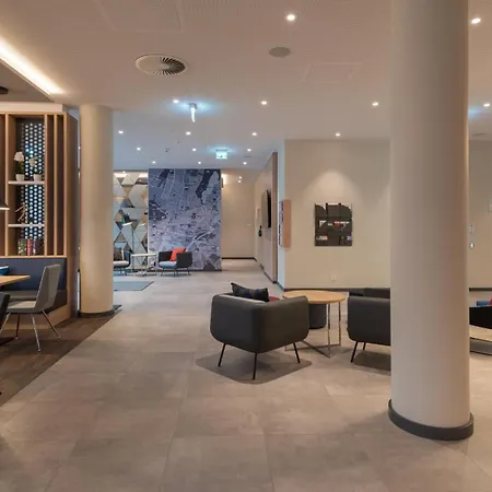 Holiday Inn Express & Suites - Potsdam By Ihg-3