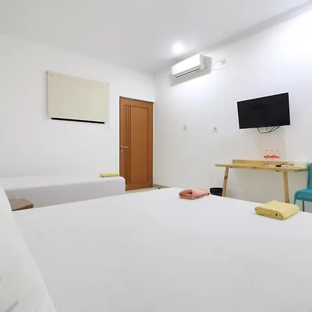 Locus Rooms-3