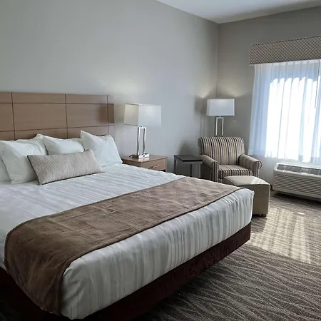 Best Western Plus Rumford Falls-3