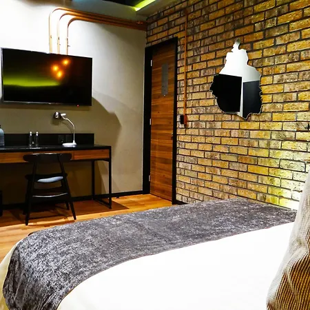 Cadillac Hotel Boutique-3