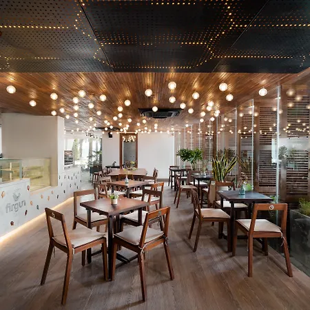 Haian Riverfront Hotel Da Nang-3