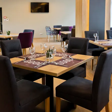 Hotel Conrad Comfort-2