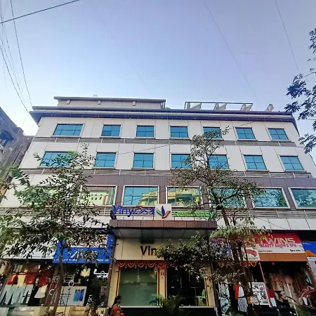 Hotel Vinyasa-2